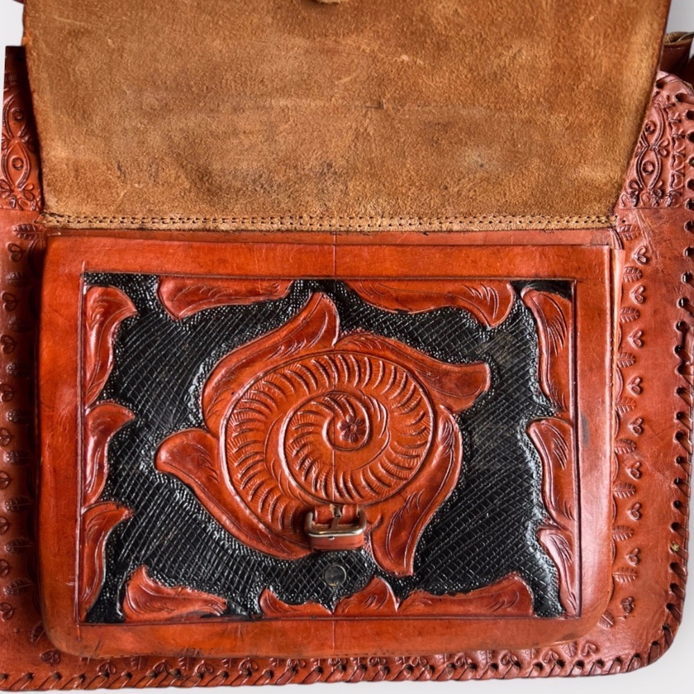 Vintage Hand Tooled Leather Crossbody Satchel Bag Black and Brown - Picture 4 of 8